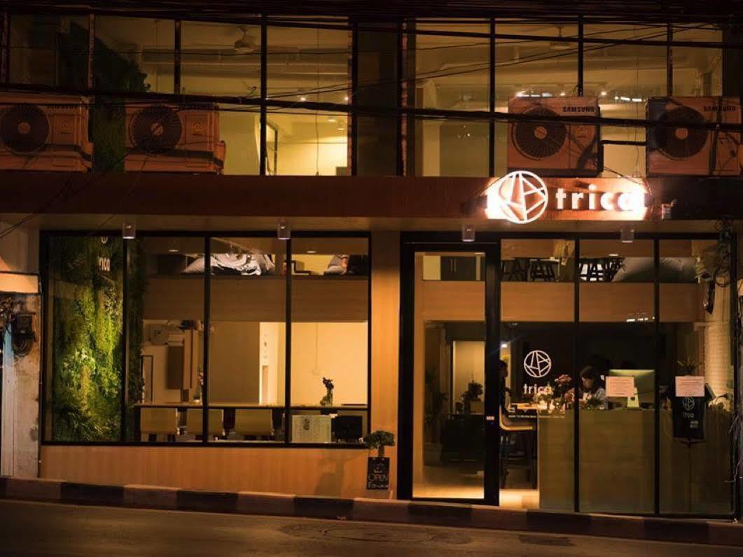 Trica Hostel Bangkok Exterior photo